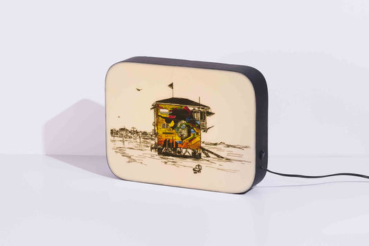 LIGHT BOX TEL AVIV LIFEGUARD HOUSE FRISHMAN BEACH